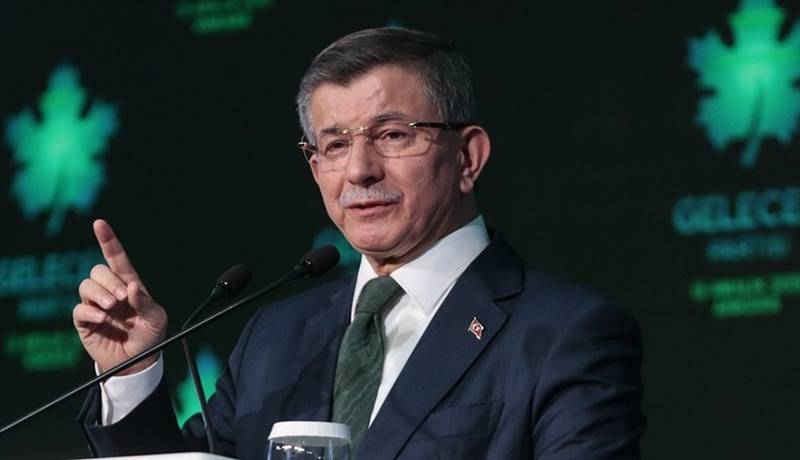 هشدار داود اوغلو درباره وضعیت ترکیه: کشتی در حال غرق شدن است
