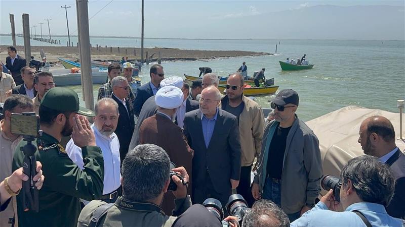 بازدید نظارتی قالیباف از آشوراده؛ امید به احیای جزیره متروکه خزر