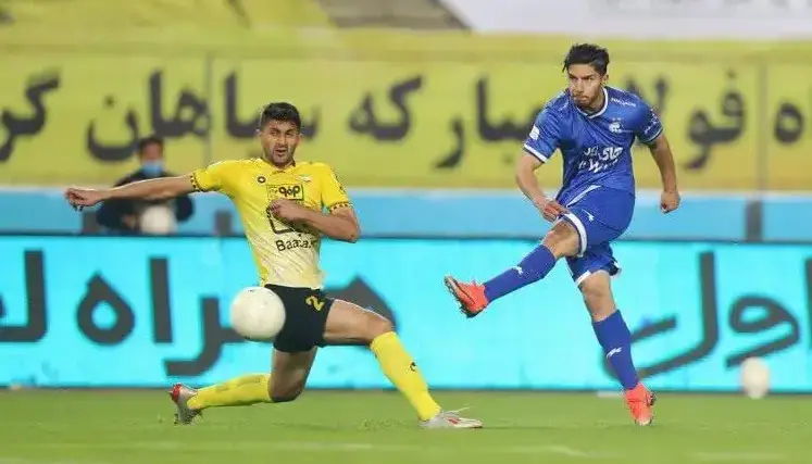 حریف آبیها در چپ یک استقلالی دارد!