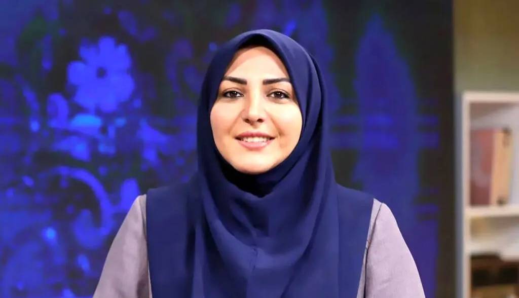 چهره ها/ تیپ متفاوت المیرا شریفی‌مقدم روی آنتن تلویزیون