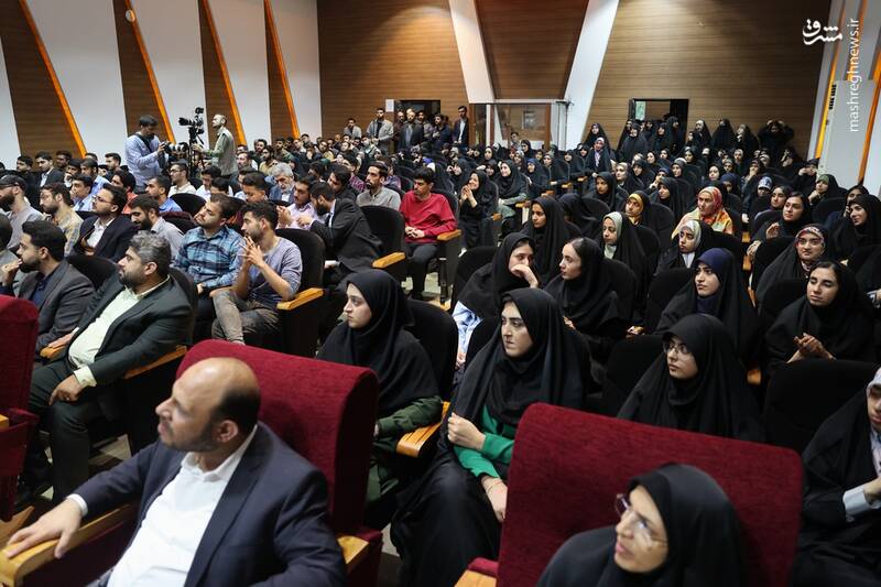 عکس/ سفر رئیس مجلس به استان گلستان 