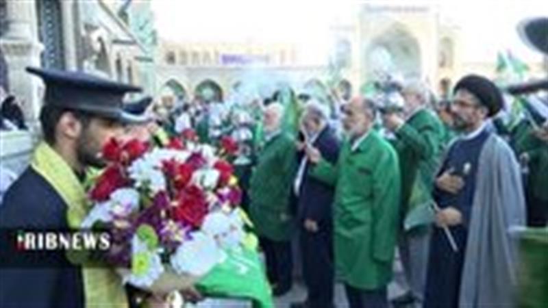 برگزاری شادپیمایی و اجتماع خادمیاران رضوی استان قم