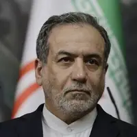 واکنش عراقچی به داستان‌سرایی‌ها درباره اتباع دستگیرشده ایرانی در بریتانیا