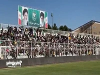 به فاصله سه ساعت مانده با آغاز بازی ، ورزشگاه تختی