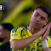 خشم رونالدو از هم‌تیمی‌ها؛ همه‌تون خوابید! 