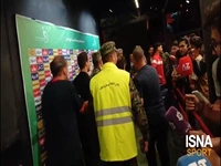 خداداد عزیزی: ممنوع‌ المصاحبه‌ام!