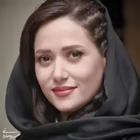 پست اینستاگرامی پریناز ایزدیار برای فوت پدرش