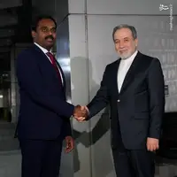 عکس/ عراقچی به دهلی‌نو رسید  