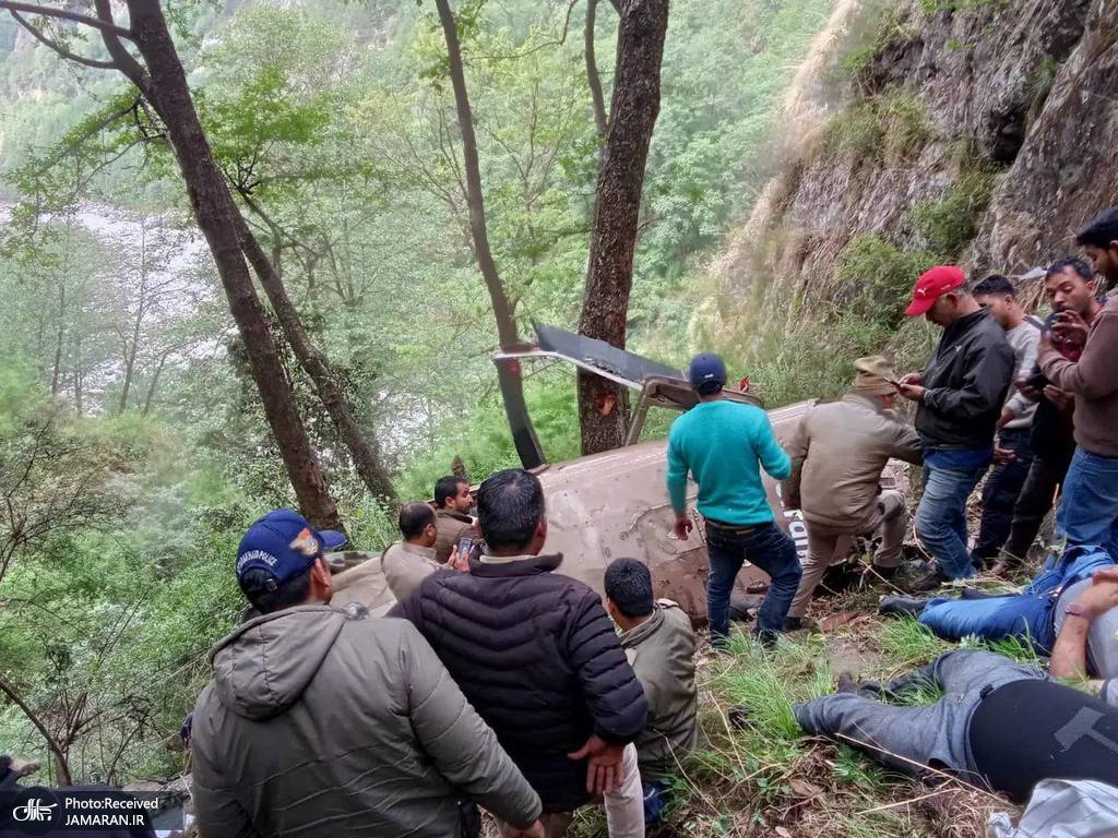 سقوط بالگرد در هند 7 کشته و زخمی بر جای گذاشت 