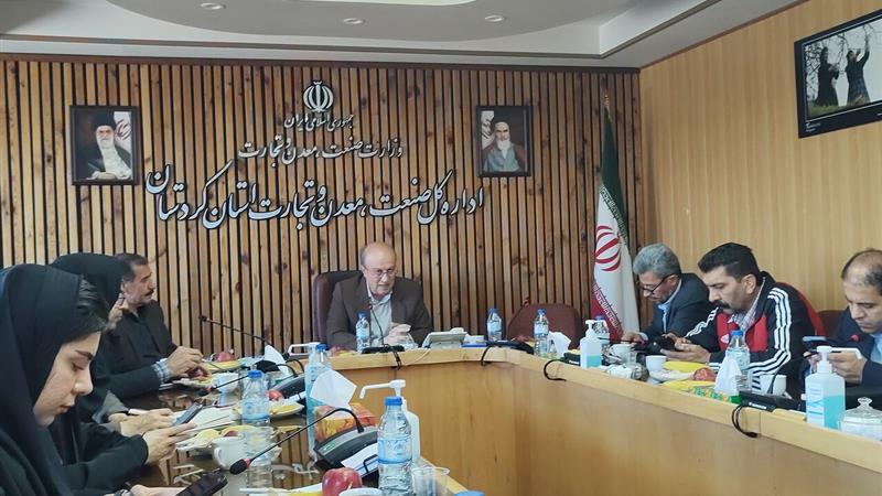 هزار دانشجو در پویش صمت انقلاب از واحدهای صنعتی کردستان بازدید میکنند