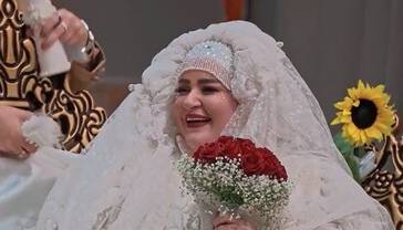 عروسی دهه شصتی نعیمه نظام دوست در جوکر