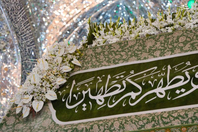 عکس/ گل‌آرایی ضریح نورانی امیرالمومنین(ع) در دهه کرامت