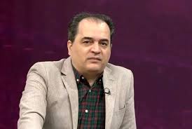کنایه‌های پیمان یوسفی به برخی افراد سیاسی با کری‌خوانی‌های عجیب در فوتبال