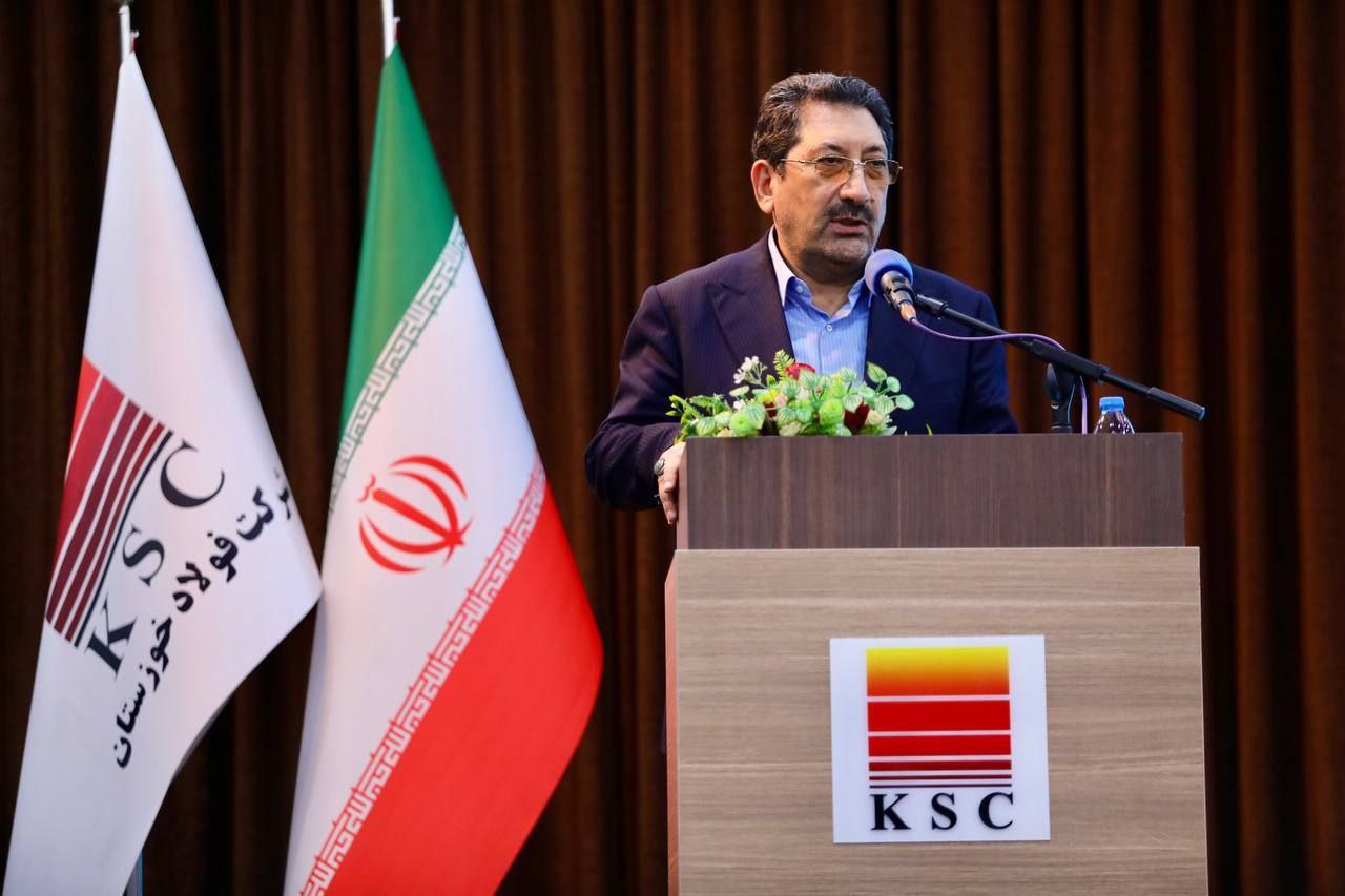 وزیر صمت در جمع فولادمردان: فولاد خوزستان نماد فولاد کشور است