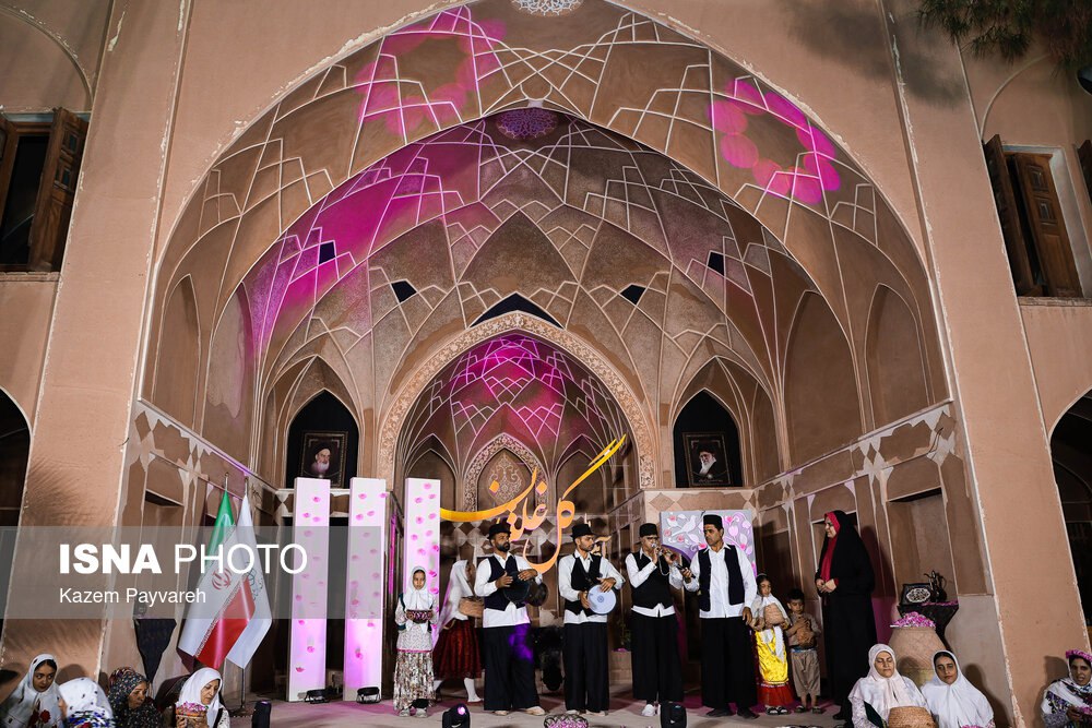 آیین ملی گل غلتان کاشان
