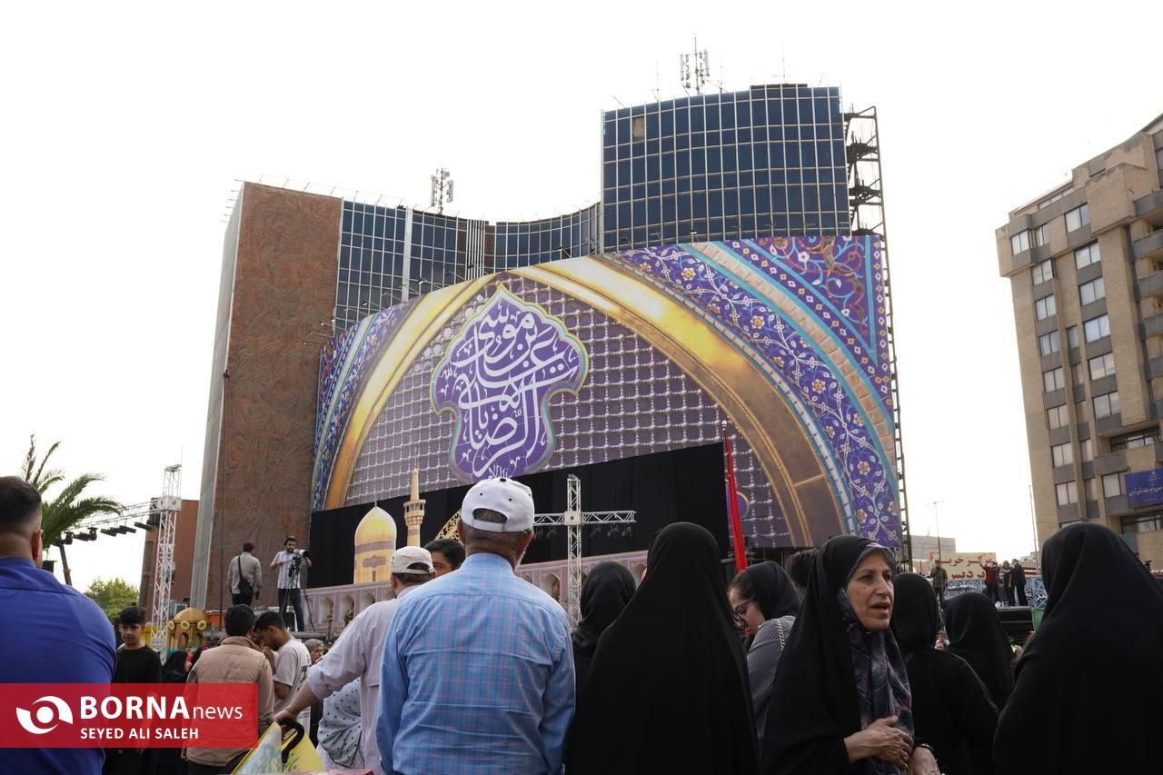عکس/ جشن بزرگ امام رضایی‌ها در تهران 