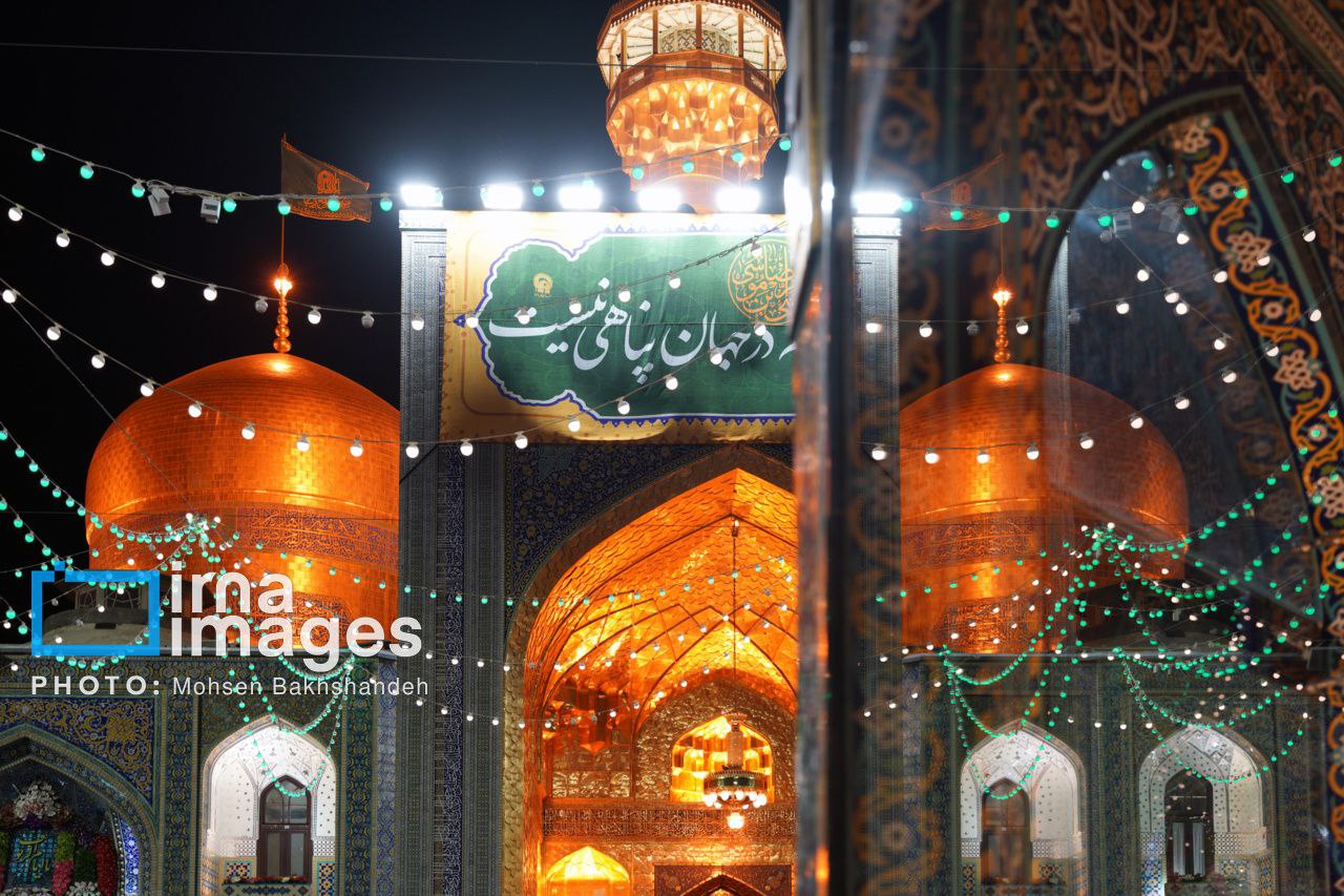 عکس/ شب میلاد علی ابن موسی الرضا (ع) در حرم رضوی