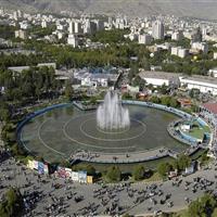 پارکینگ‌های نمایشگاه بین‌المللی تهران اشباع شد