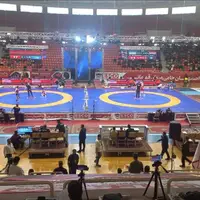 تب جهانی کشتی در اصفهان بالا رفت
