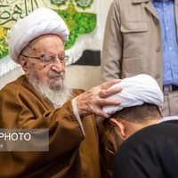 عکس/ عمامه گذاری طلاب در روز میلاد امام رضا(ع) در قم