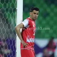 مهاجم پرسپولیس در آستانه توافق با فولاد