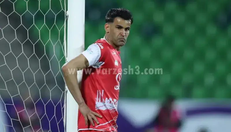 مهاجم پرسپولیس در آستانه توافق با فولاد