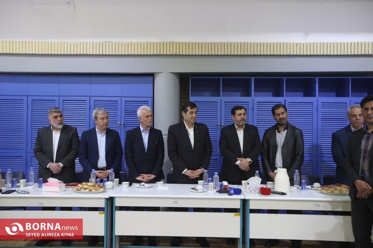 بازدید وزیر ورزش و جوانان از اردوی تیم های ملی کارگری ایران