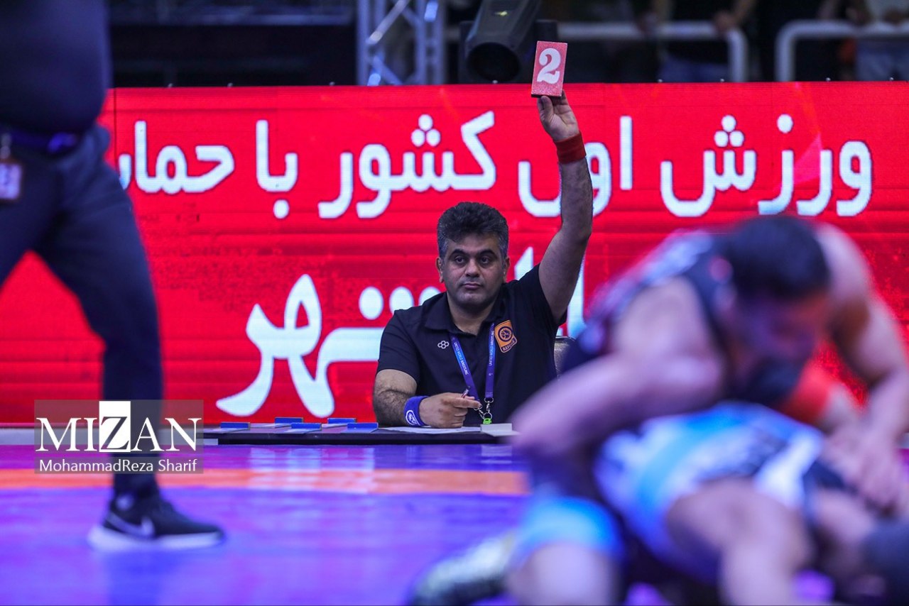 رقابت آزادکاران در جام جهان پهلوان تختی