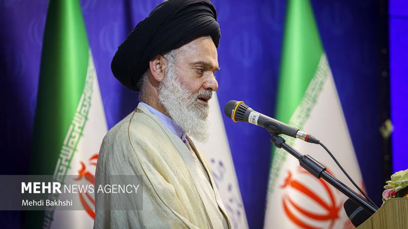 پیام رهبر انقلاب سند تمدنی حوزههای علمیه است