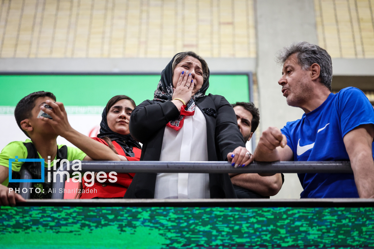 مسابقات کشتی آزاد نونهالان قهرمانی کشور