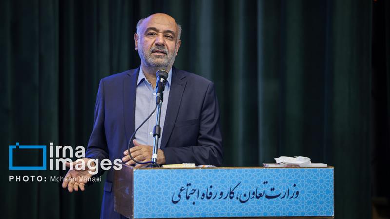 خیز وزارت کار برای ارتقای مهارتی و رفاهی کارگران