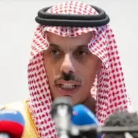 تماس‌ اضطراری وزیر سعودی با هند و پاکستان