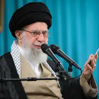 پنجره متفاوتی به دیدار کارگران؛ از جواب سلام رهبر انقلاب به یک کارگر تا تشویق‌ها و صلوات