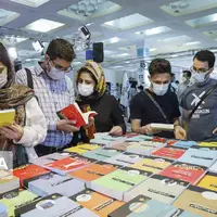 اساتید، طلاب و دانشجویان با یارانه کتاب می‌خرند
