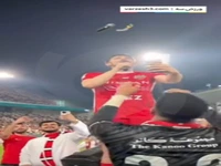میکروفن رو به سردار بدهید: بالا بالا بالا!