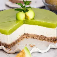طرز تهیه چیزکیک گوجه سبز با طعمی کاملا متفاوت