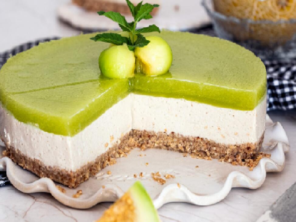 طرز تهیه چیز کیک گوجه سبز با طعمی کاملا متفاوت