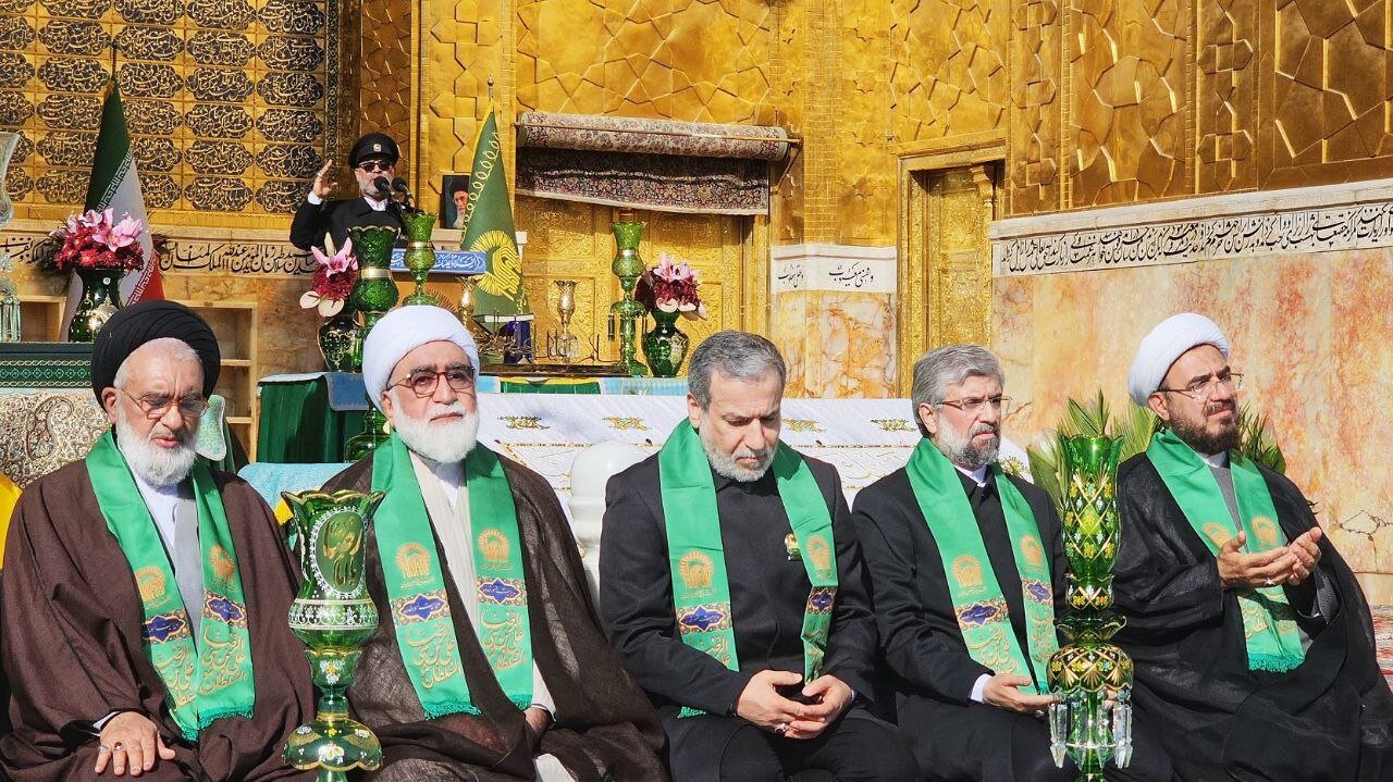 پیام اینستاگرامی عراقچی در خصوص حضور در آئین تعویض پرچم گنبد منور رضوی(علیه‌السلام)