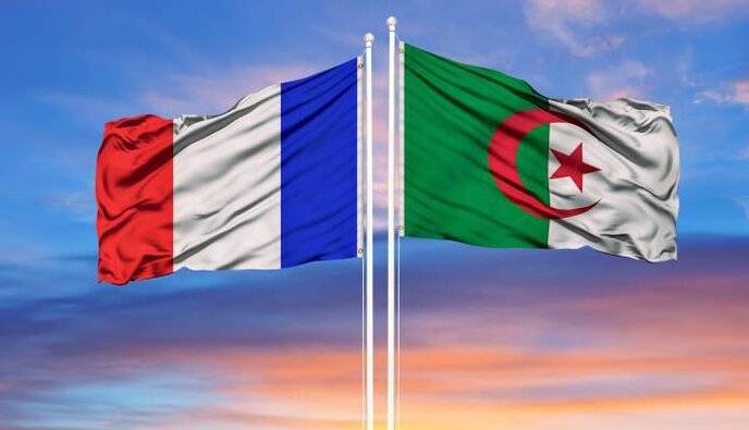 الجزایر ۲ جاسوس فرانسوی را اخراج کرد