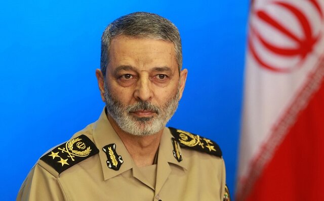فرمانده ارتش: نهادهای بینالمللی به تکالیف خود برای مقابله با رژیم صهیونی عمل کنند