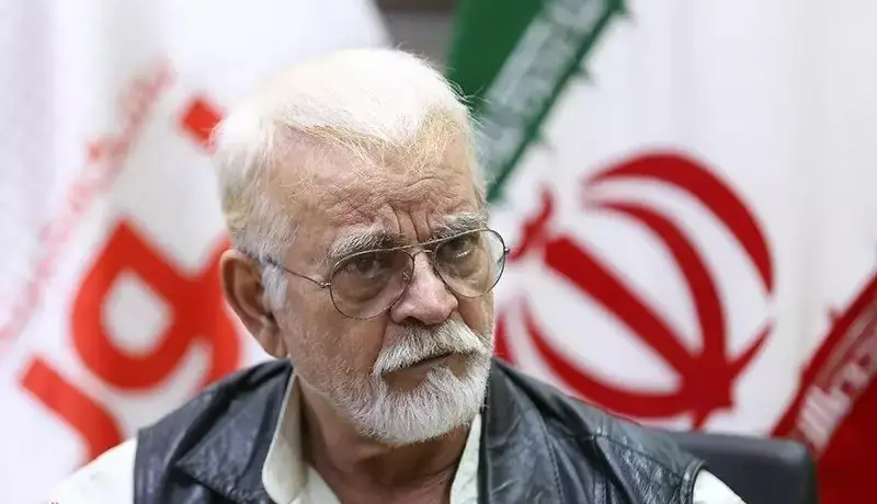 مهدی فخیم‌زاده: اگر از آسمان سنگ هم ببارد ایران را ترک نمی‌کنم