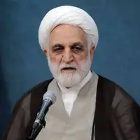 حضور محسنی اژه‌ای در منزل شهید رئیسی