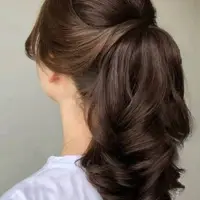 بستن موی دم اسبی؛ یک تغییر کوچک برای زیبایی بزرگ!