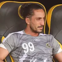 مدافع سپاهان بازی با استقلال را از دست داد