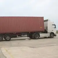 توقیف کامیون حامل لوازم قاچاق در همدان