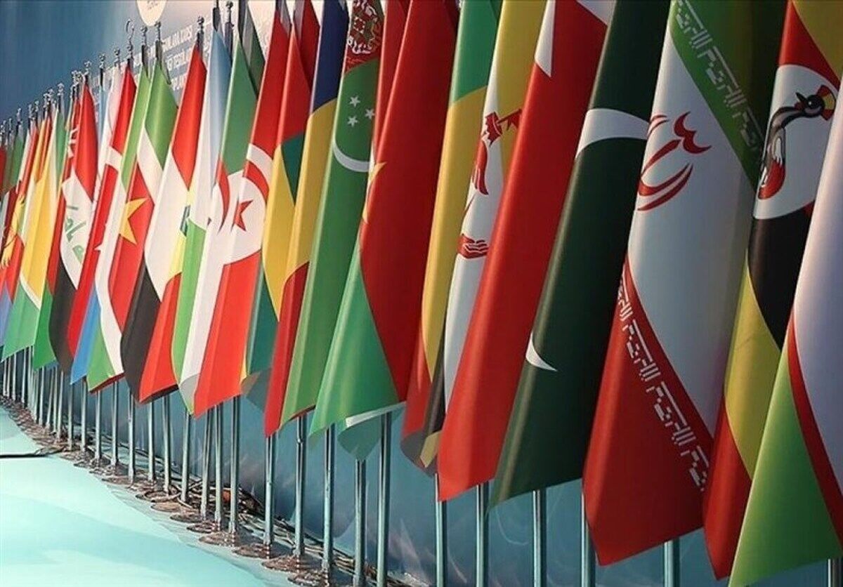 هیأت پارلمانی ایران وارد جاکارتا شد/ قالیباف سهشنبه به اندونزی میرود