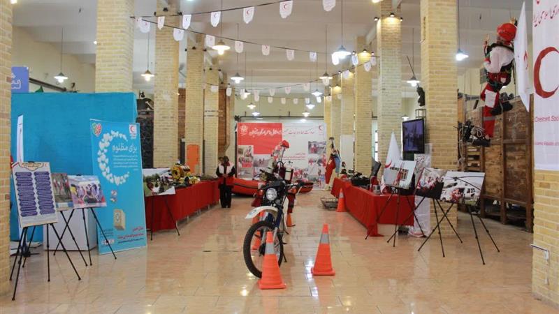 افتتاح نمایشگاه توانمندیها و دستاوردهای جمعیت هلال احمر زنجان