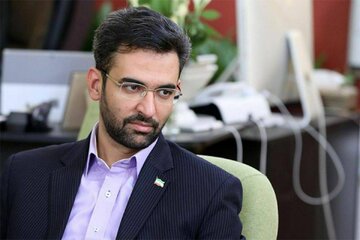 واکنش آذری جهرمی به مقابله مثل با تغییر احتمالی نام خلیج فارس توسط ترامپ