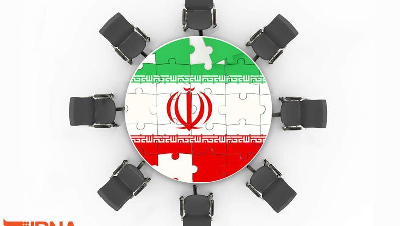 معاون استاندار سمنان: احزاب پشتوانه فکری دولت و پل ارتباطی با مردم هستند