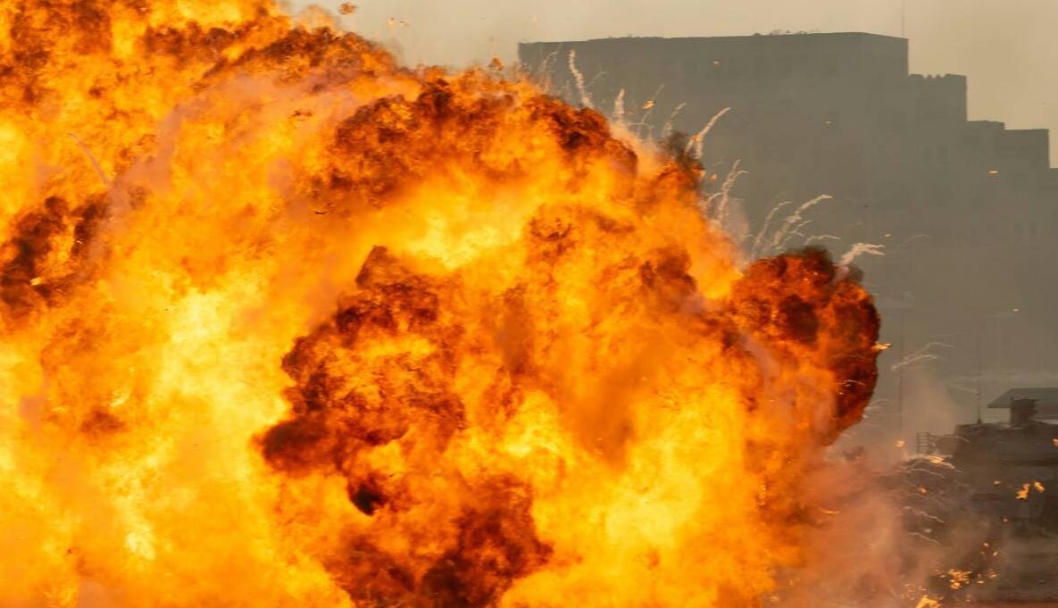 انفجار مهمات در اندونزی جان ۱۳ نفر را گرفت